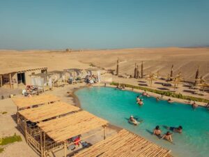 piscine_desert_agafay_marrakech_maroc